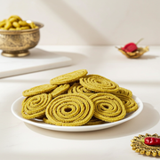 Keerai Murukku (200 g) - Sri Ganga Vilas traditional sweets & snacks